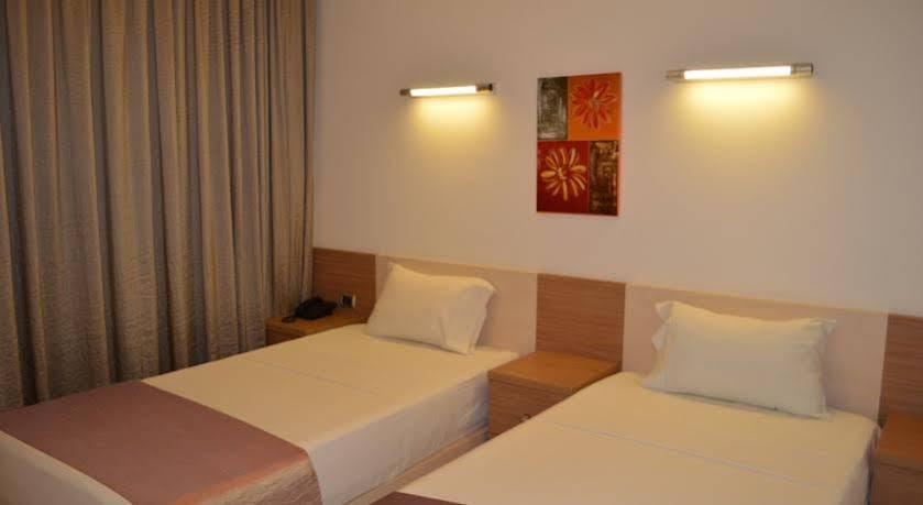 Hayali Suites Jounieh Extérieur photo