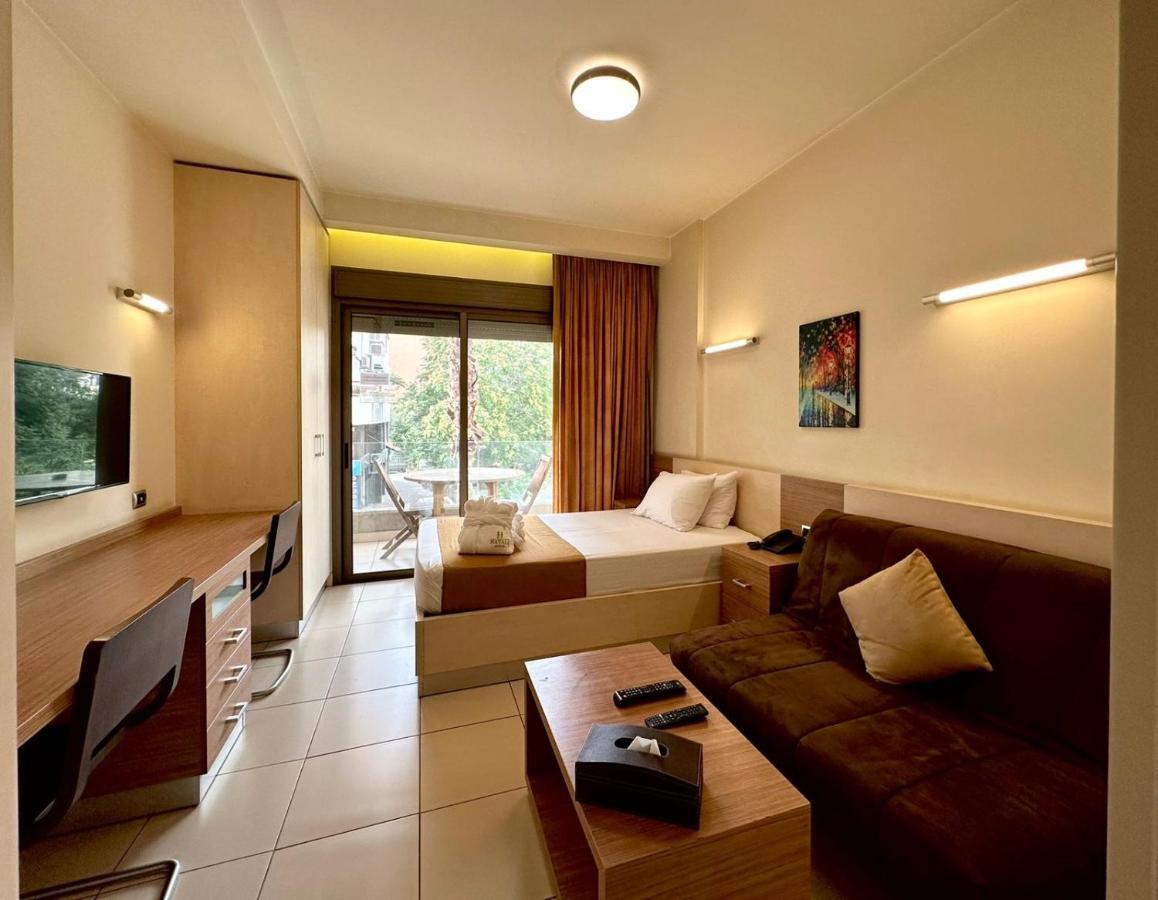 Hayali Suites Jounieh Extérieur photo